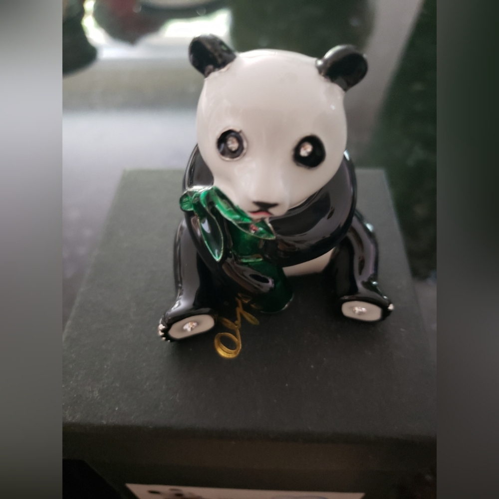NIB Art Form Panda Enamel Box - White Cloud